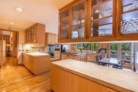 Kitchen - 300 Alice St, Modesto, CA 95354 photo 3 of 5
