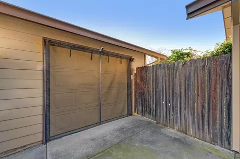 1108 Tulip Ln, Davis, CA 95618 photo 24