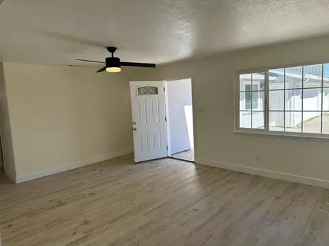 225 Cypress St, Elverta, CA 95626 photo 5