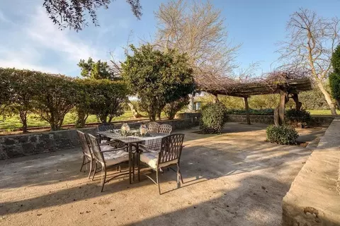 Exterior - 1842 E Taylor Rd, Ceres, CA 95307 photo 3 of 13