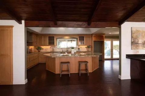 Kitchen - 1842 E Taylor Rd, Ceres, CA 95307 photo 9 of 10