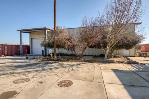 Exterior - 1842 E Taylor Rd, Ceres, CA 95307 photo 2 of 13