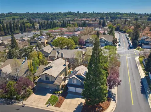 View/Area - 5319 Quane Ct, Rocklin, CA 95765 photo 3 of 8