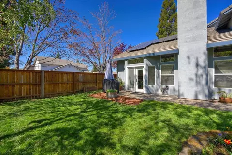 Exterior - 5319 Quane Ct, Rocklin, CA 95765 photo 7 of 8