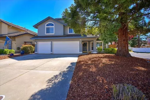 Exterior - 5319 Quane Ct, Rocklin, CA 95765 photo 3 of 8