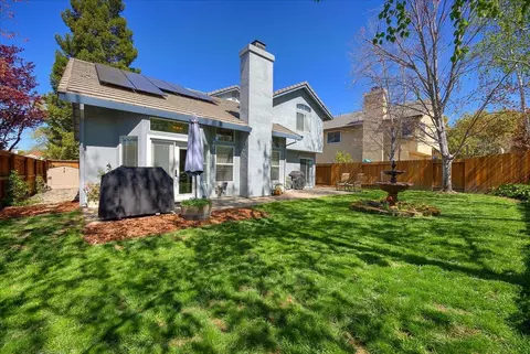 Exterior - 5319 Quane Ct, Rocklin, CA 95765 photo 4 of 8