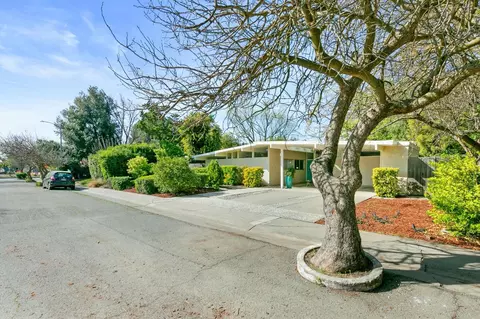 1213 Purdue Dr, Davis, CA 95616 photo 4