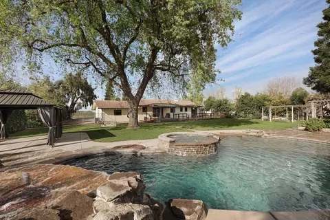 8510 E Kettleman Ln, Lodi, CA 95240 photo 37
