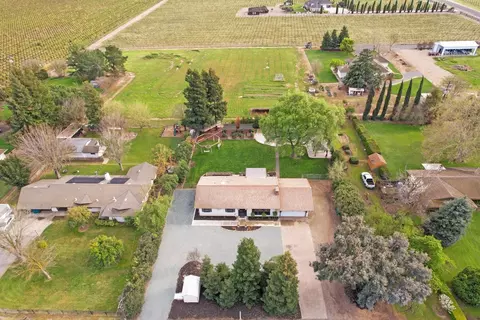 8510 E Kettleman Ln, Lodi, CA 95240 photo 7