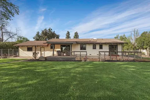 8510 E Kettleman Ln, Lodi, CA 95240 photo 25