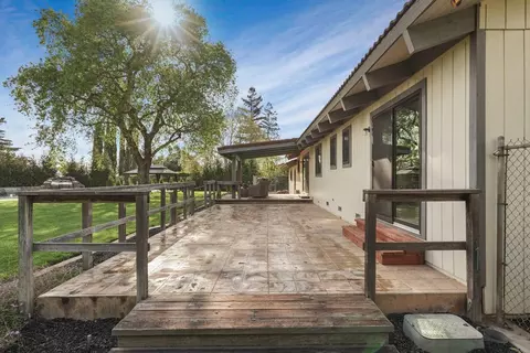 8510 E Kettleman Ln, Lodi, CA 95240 photo 32