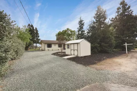 8510 E Kettleman Ln, Lodi, CA 95240 photo 16