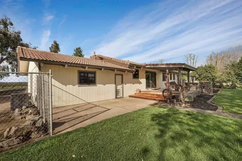 8510 E Kettleman Ln, Lodi, CA 95240 photo 22