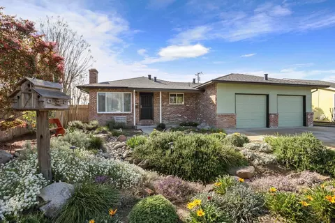 367 N Powers Ave, Manteca, CA 95336 photo 1