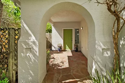 2814 Mallorca Ln, Davis, CA 95618 photo 3