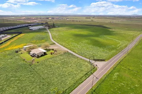 23670 E Flood Rd, Linden, CA 95236 photo 1