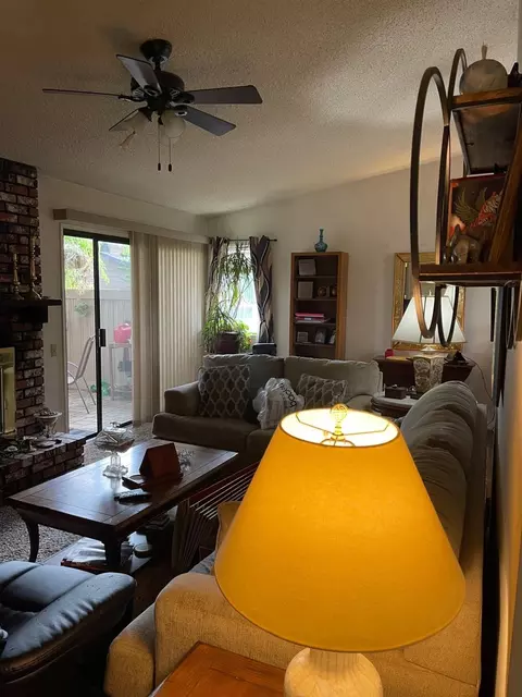 651 Shadowview Ct, Turlock, CA 95382 photo 7