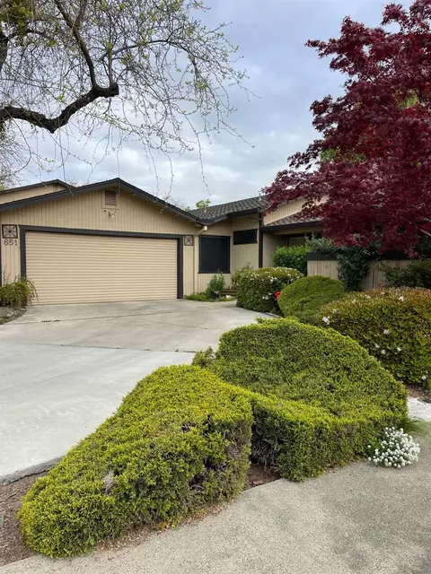 651 Shadowview Ct, Turlock, CA 95382 photo 1