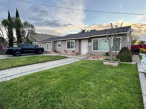 2203 6th St, Ceres, CA 95307 photo 1
