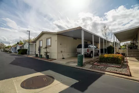 Exterior - 1500 Held Dr #7, Modesto, CA 95355 photo 2 of 3