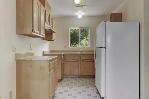 Kitchen - 13807 Bluebird Way, Oregon House, CA 95962 photo 1 of 7