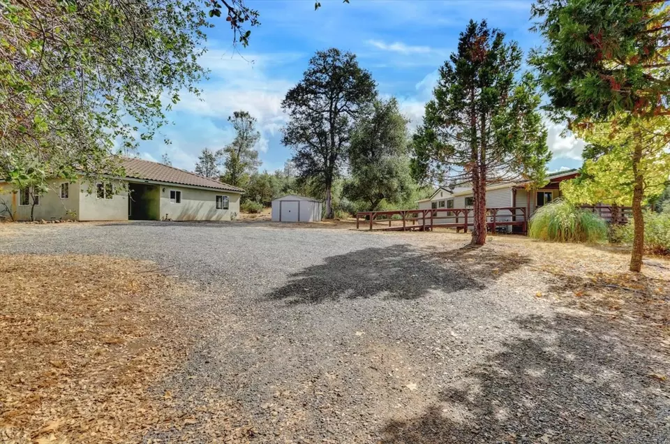 Exterior - 13807 Bluebird Way, Oregon House, CA 95962 photo 2 of 9