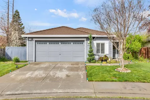 8217 Bernay Way, Elk Grove, CA 95624