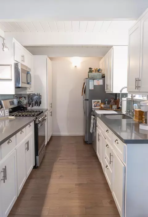 Kitchen - 22447 Colorado River Dr, Sonora, CA 95370 photo 1 of 5