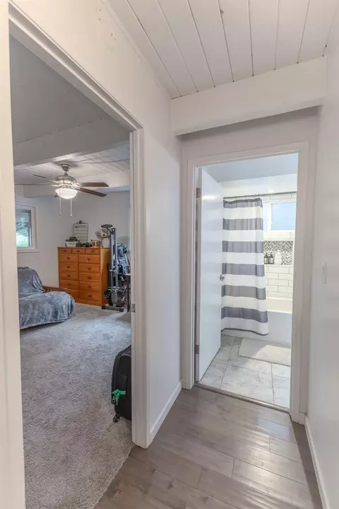 Entry Way - 22447 Colorado River Dr, Sonora, CA 95370 photo 2 of 4