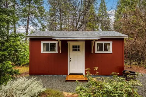 10186 Pittsburg Rd, Nevada City, CA 95959
