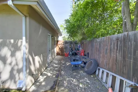 5818 Engle Rd, Carmichael, CA 95608 photo 29