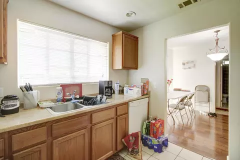 5818 Engle Rd, Carmichael, CA 95608 photo 15