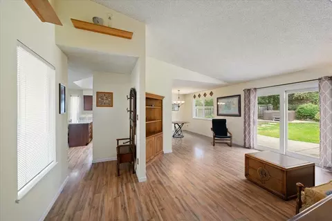 2433 Pinnacles Dr, Rocklin, CA 95677 photo 15