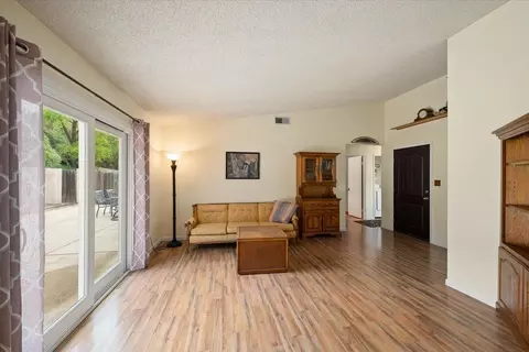 2433 Pinnacles Dr, Rocklin, CA 95677 photo 19