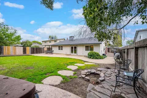2433 Pinnacles Dr, Rocklin, CA 95677 photo 34