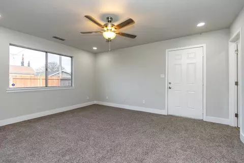Living - 5412 7th St, Keyes, CA 95328 photo 3 of 3
