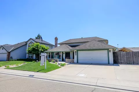 816 Jordanolo Dr, Ripon, CA 95366 photo 2