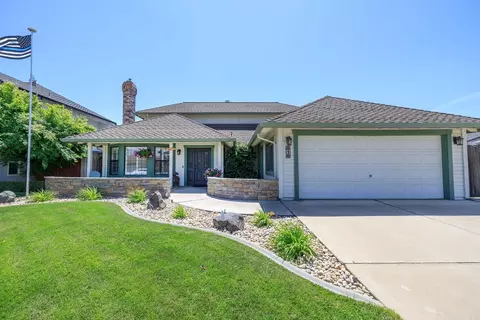816 Jordanolo Dr, Ripon, CA 95366 photo 4