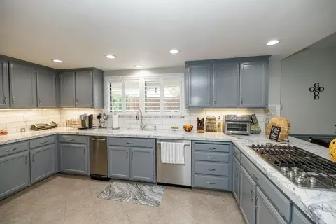 816 Jordanolo Dr, Ripon, CA 95366 photo 14