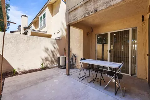Exterior - 3058 Andre Ln, Turlock, CA 95382 photo 3 of 6