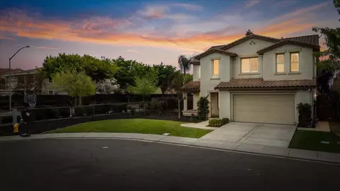 2908 Tabriz Pl, Modesto, CA 95355 photo 2