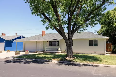 2012 Aloha Way, Modesto, CA 95350 photo 3