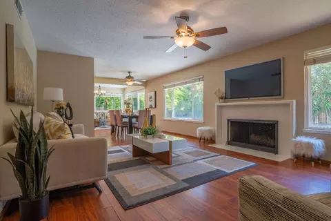 5442 Bentley Way, Carmichael, CA 95608 photo 2