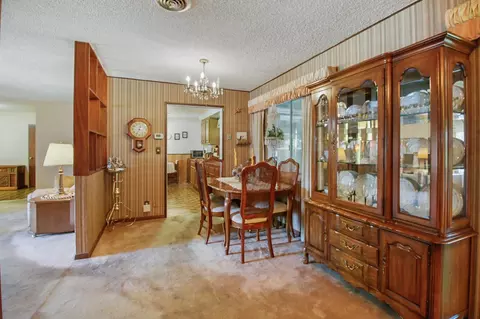 Dining - 5037 San Marque Cir, Carmichael, CA 95608 photo 1 of 4