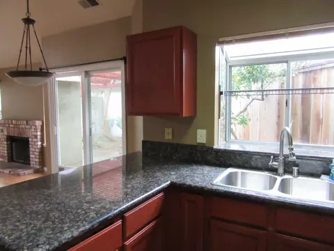 2824 Quarry Stone St, Modesto, CA 95355 photo 15