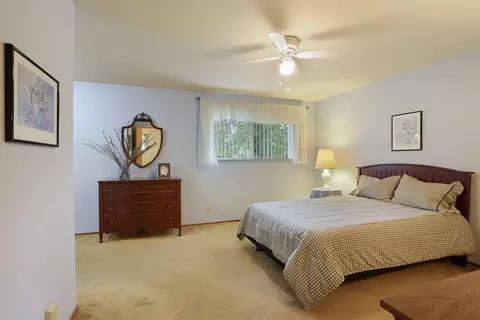 Bedroom - 17552 E Front St, Linden, CA 95236 photo 6 of 10