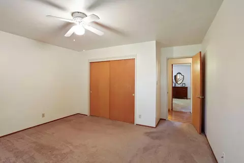 Bedroom - 17552 E Front St, Linden, CA 95236 photo 4 of 10