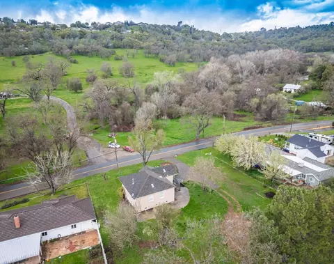 View/Area - 916 N Main St, Jackson, CA 95642 photo 1 of 15