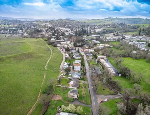 View/Area - 916 N Main St, Jackson, CA 95642 photo 3 of 15