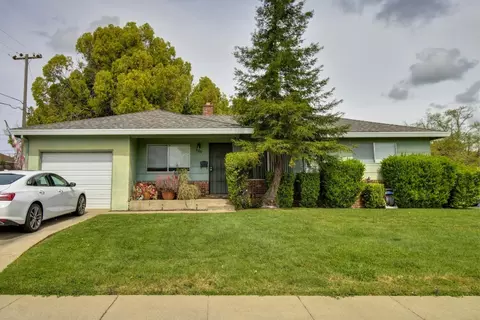 9300 Mazatlan Way, Elk Grove, CA 95624